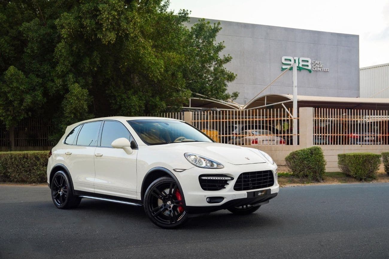 2011 Porsche Cayenne TURBO