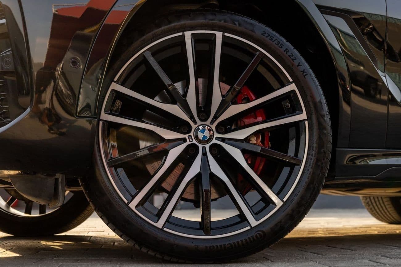 2023 BMW X6 40i M Sport 3.0L thumbnail 6