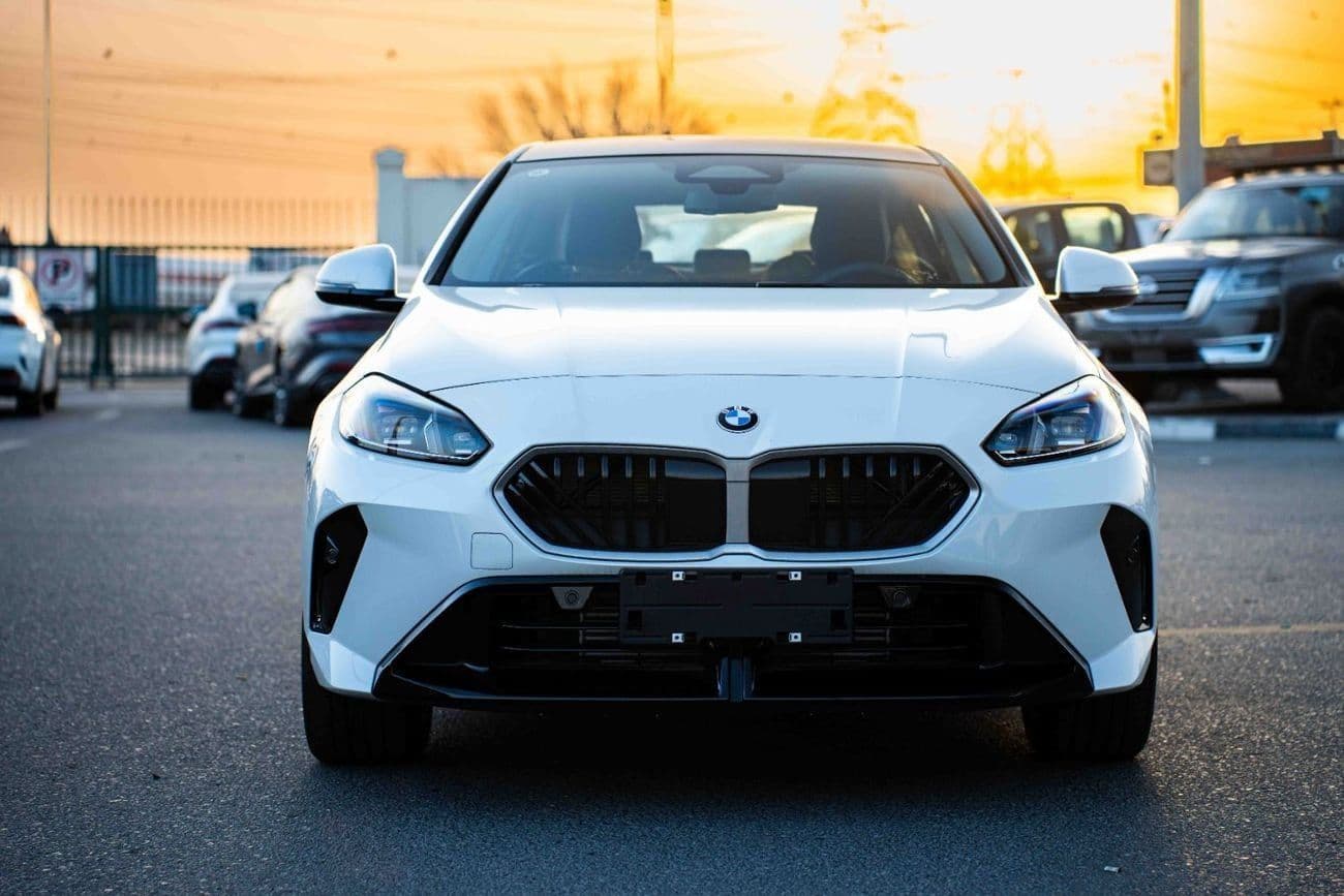 2025 BMW 225i Active Tourer thumbnail 2