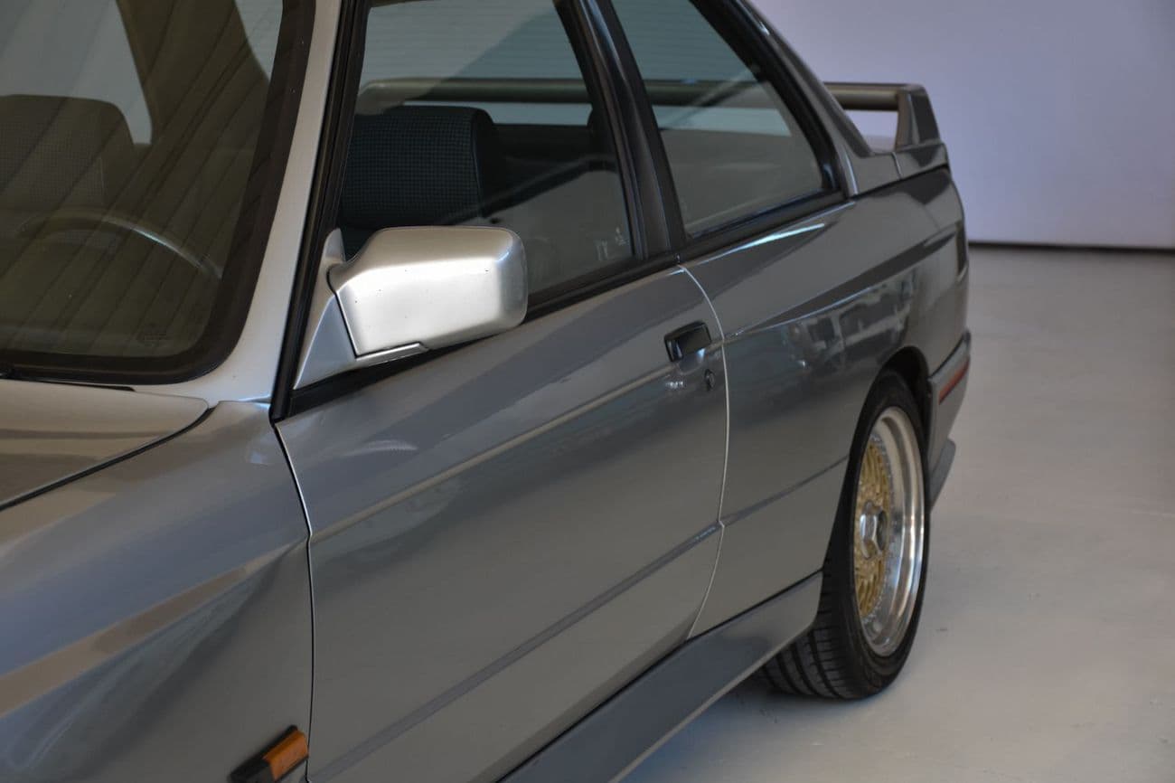 1989 BMW M3 thumbnail 3