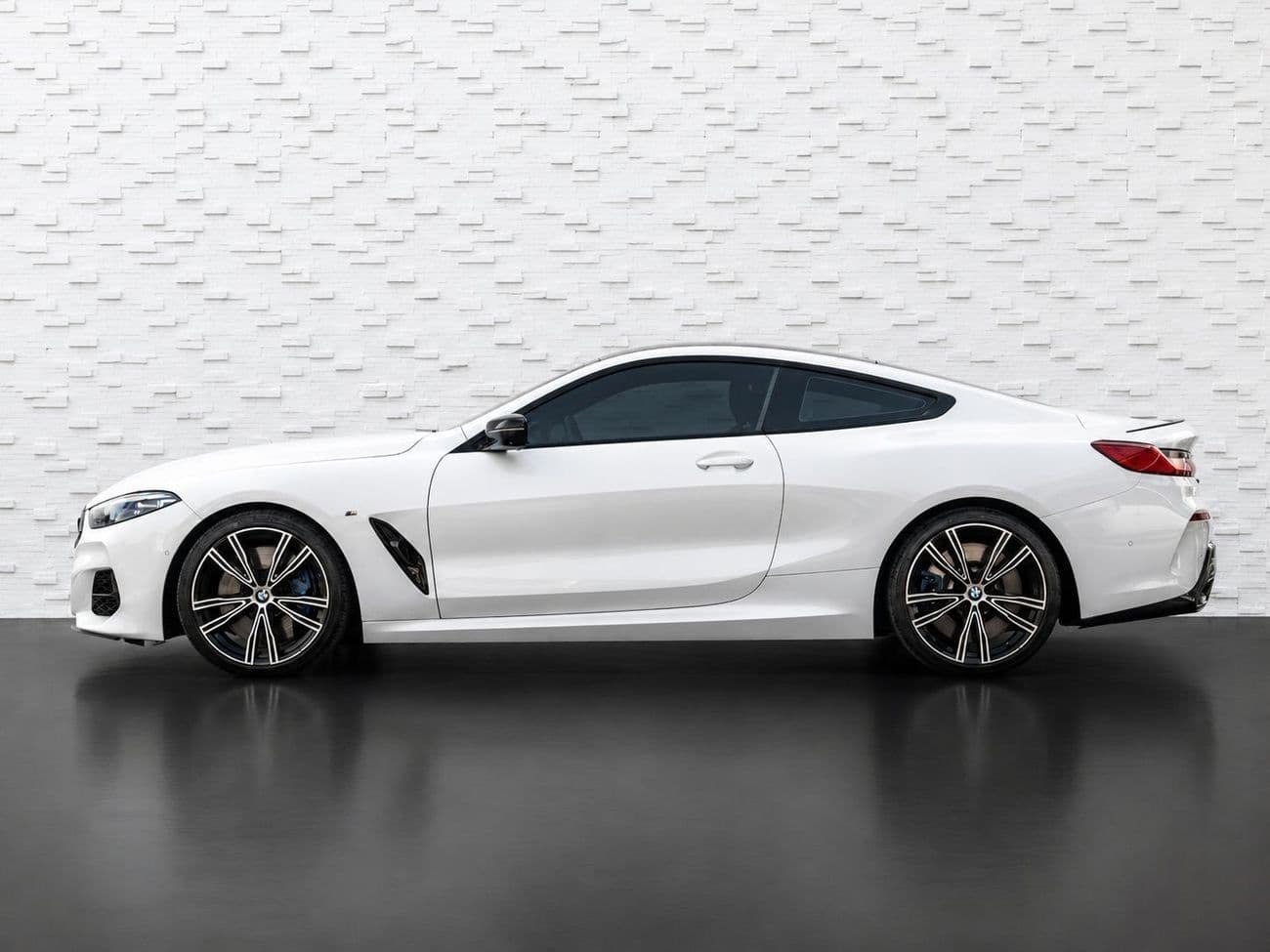 2021 BMW M850i xDrive thumbnail 8