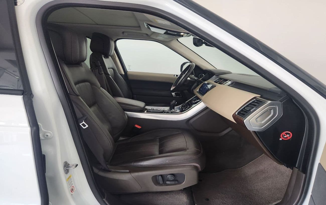 2018 Land Rover Range Rover Sport HSE DYNAMIC thumbnail 6