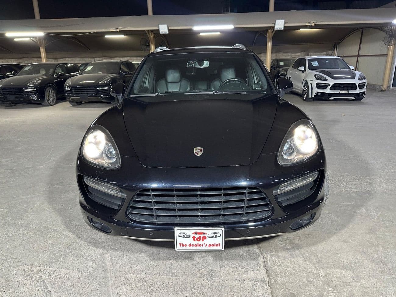 2011 Porsche Cayenne TURBO thumbnail 8