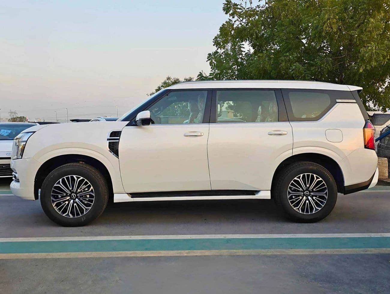 2026 Nissan Patrol thumbnail 3