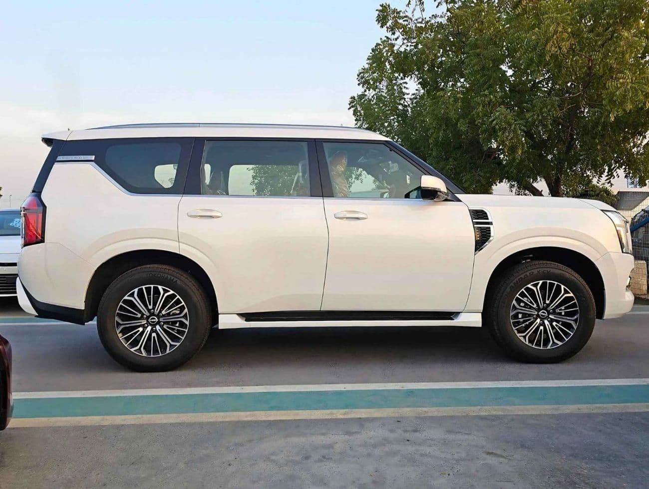 2026 Nissan Patrol thumbnail 2