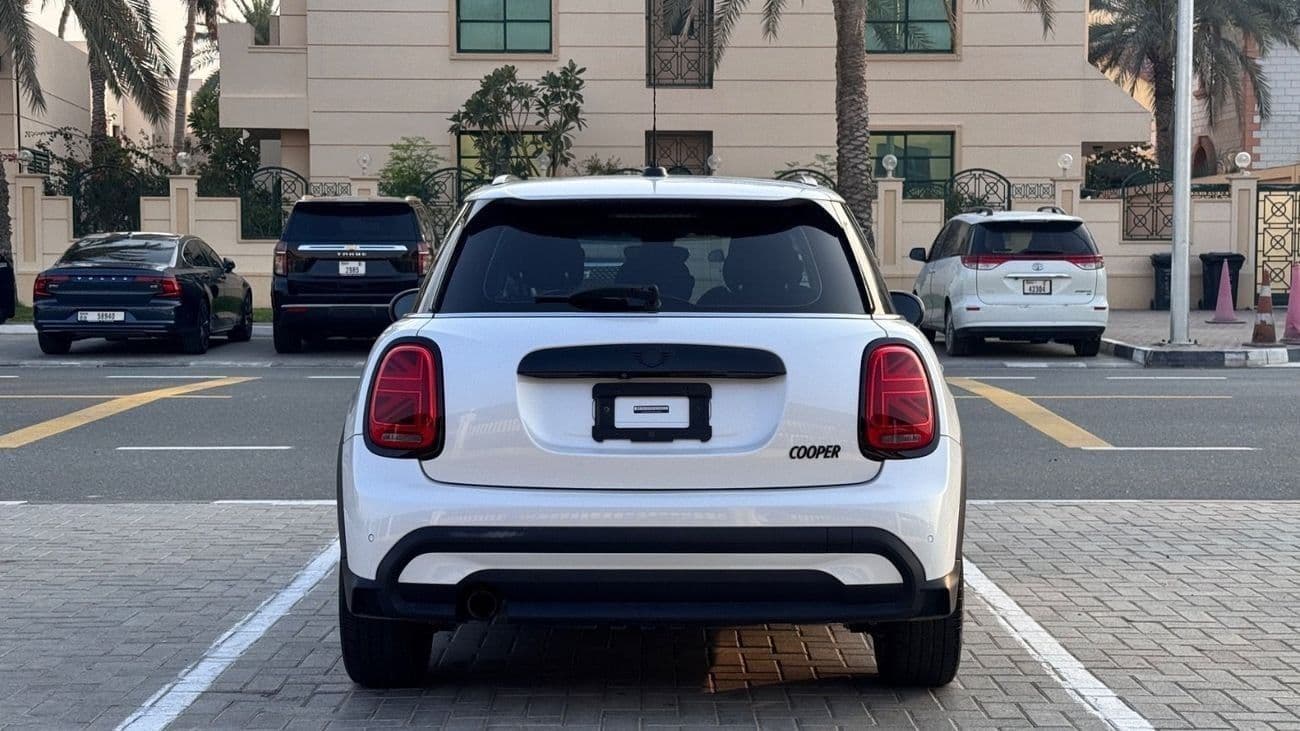 2024 Mini Cooper STANDARD thumbnail 5