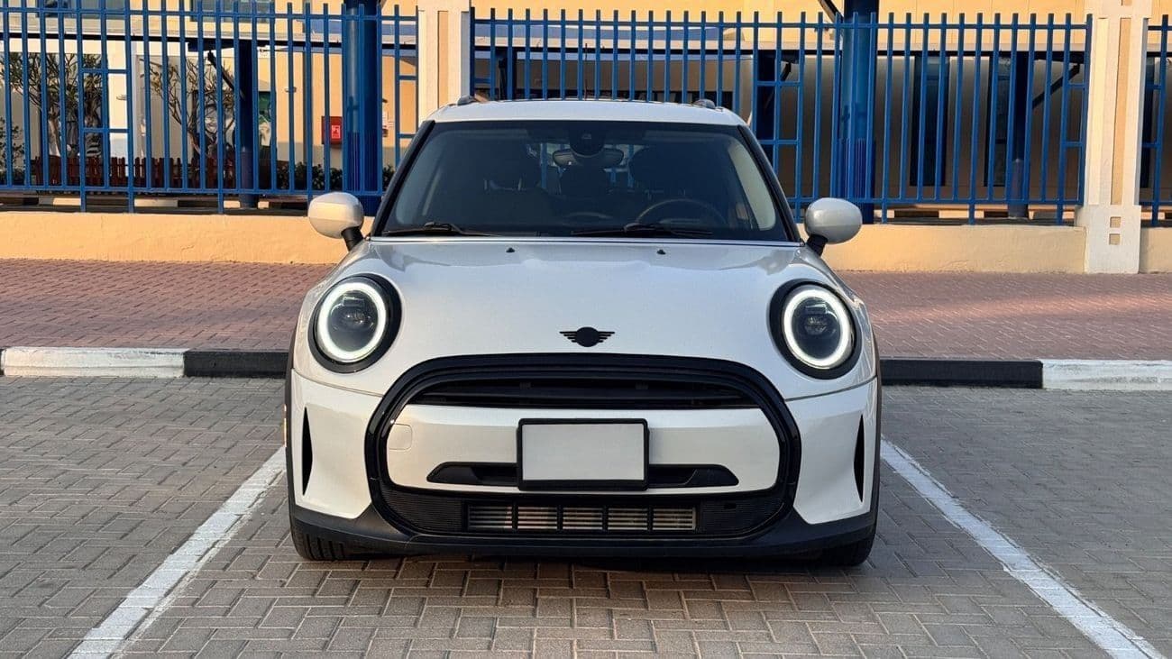2024 Mini Cooper STANDARD thumbnail 2