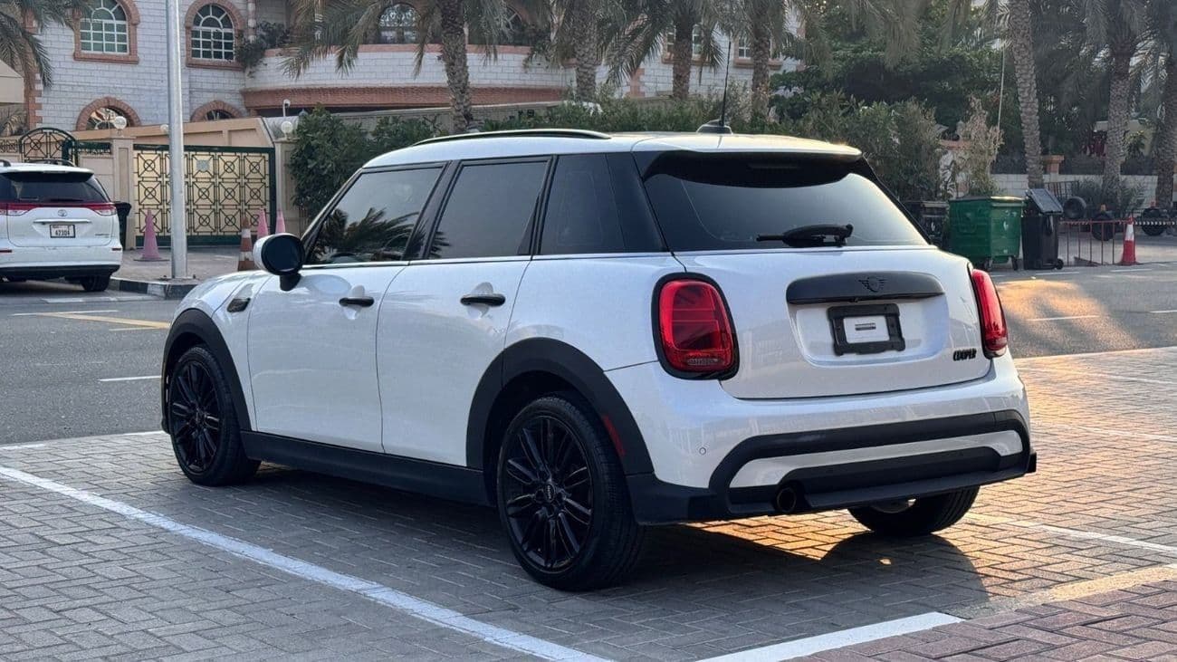 2024 Mini Cooper STANDARD thumbnail 4