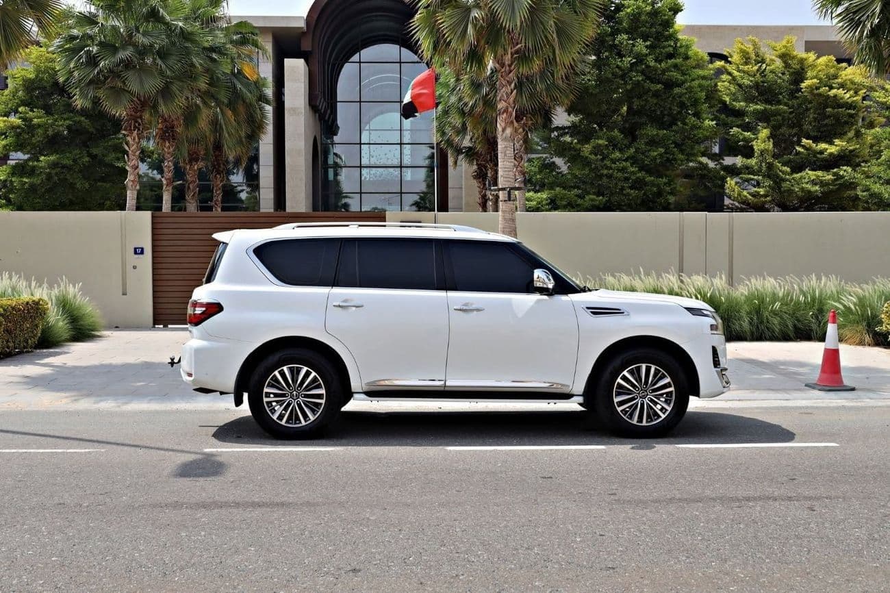 2021 Nissan Patrol SE PLATINUM CITY thumbnail 4