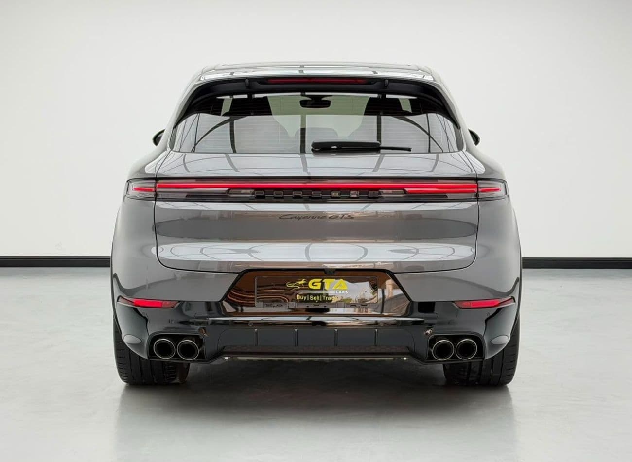 2025 Porsche Cayenne GTS thumbnail 5