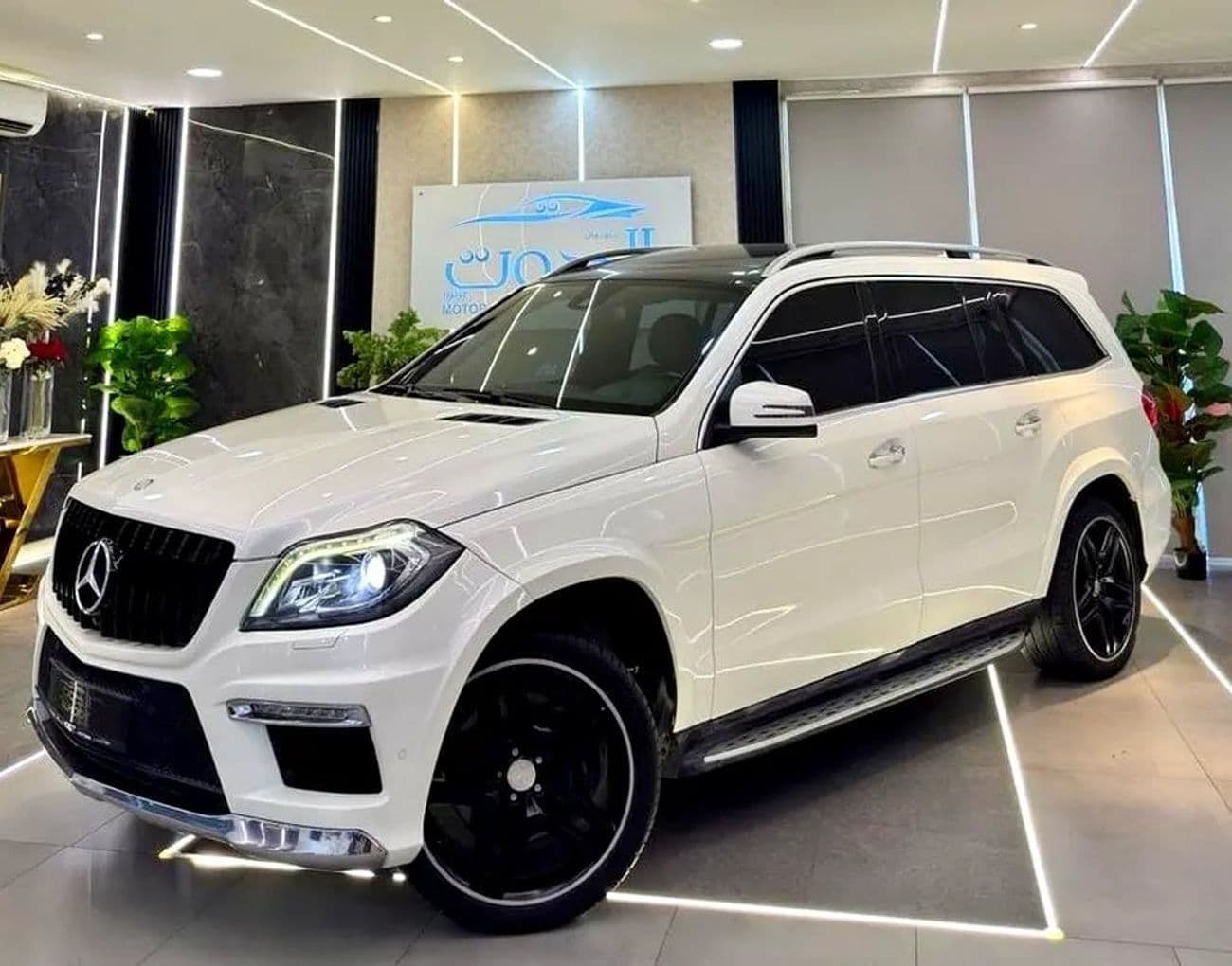 2014 Mercedes Benz GL500 STANDARD thumbnail 8