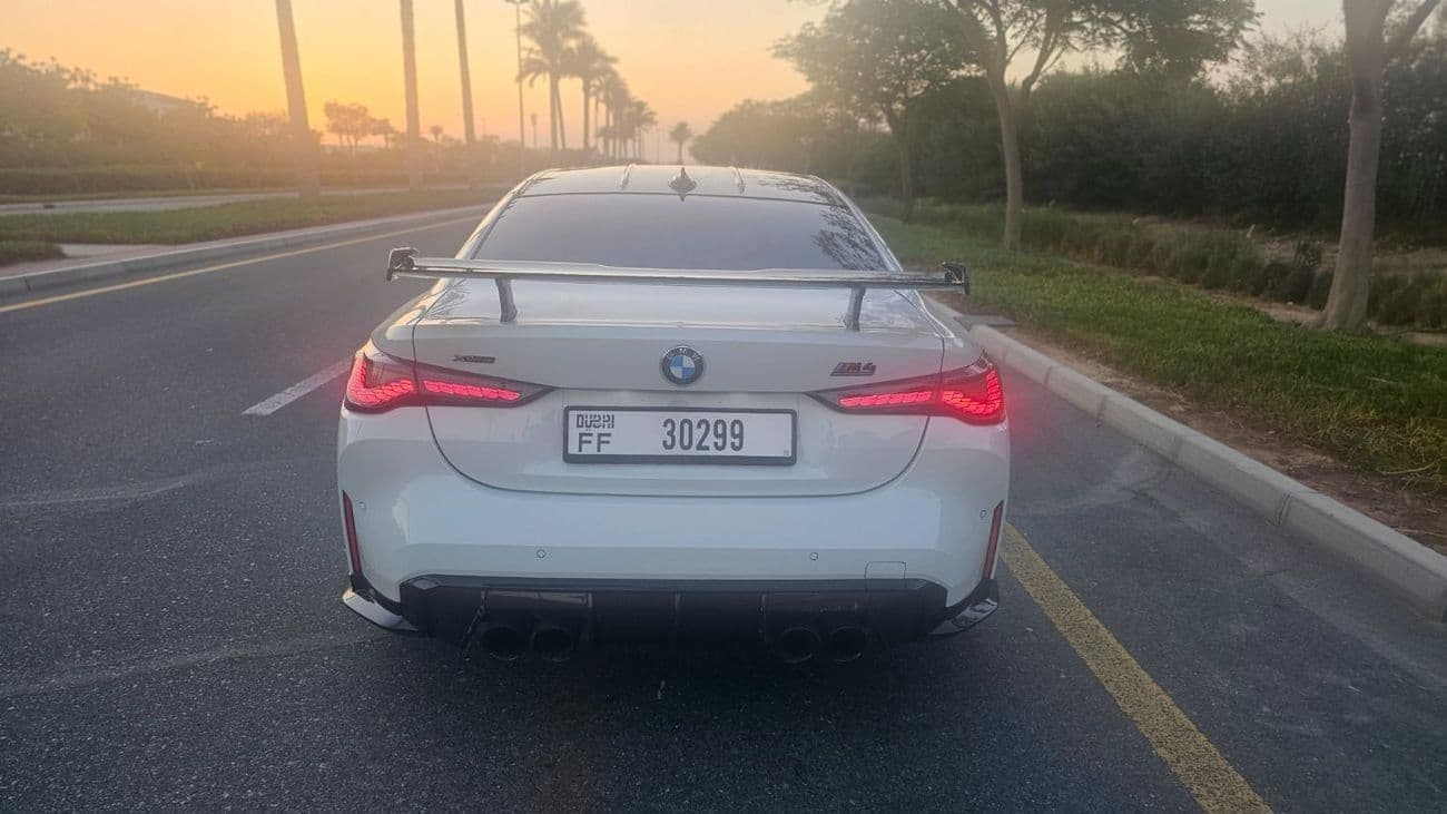 2023 BMW M4 M COMPETITION thumbnail 3