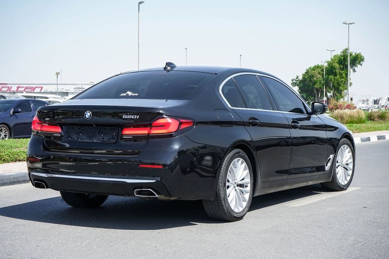 2021 BMW 520i EXCLUSIVE PLUS thumbnail 8