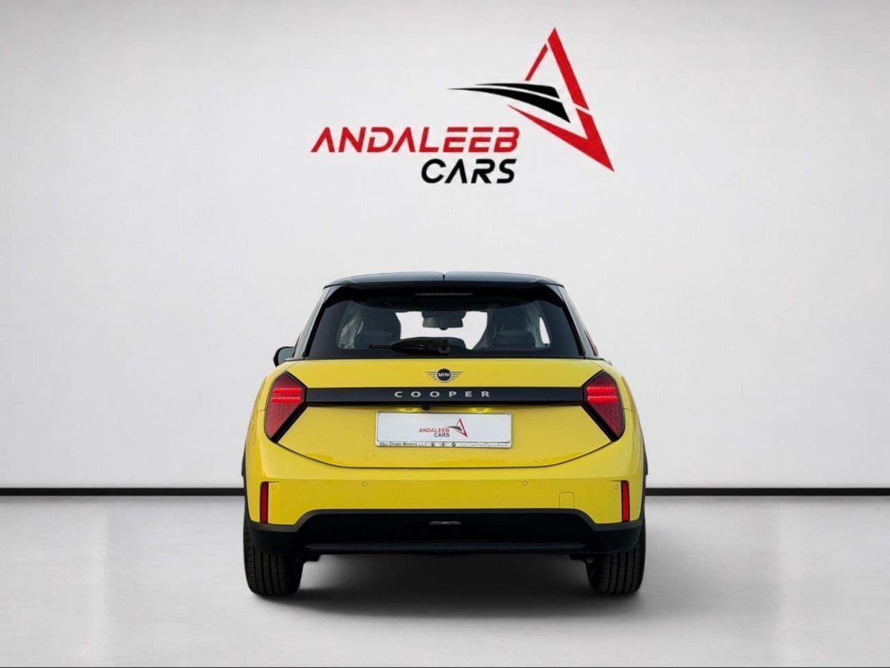 2025 Mini Cooper C thumbnail 5