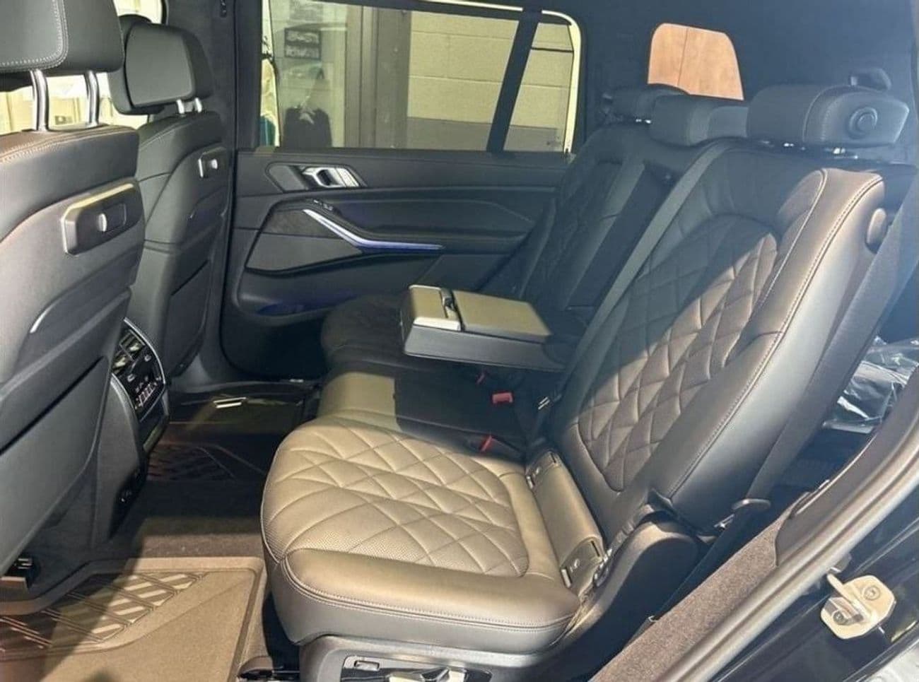 2025 BMW X7 XDRIVE40I M SPORT thumbnail 6