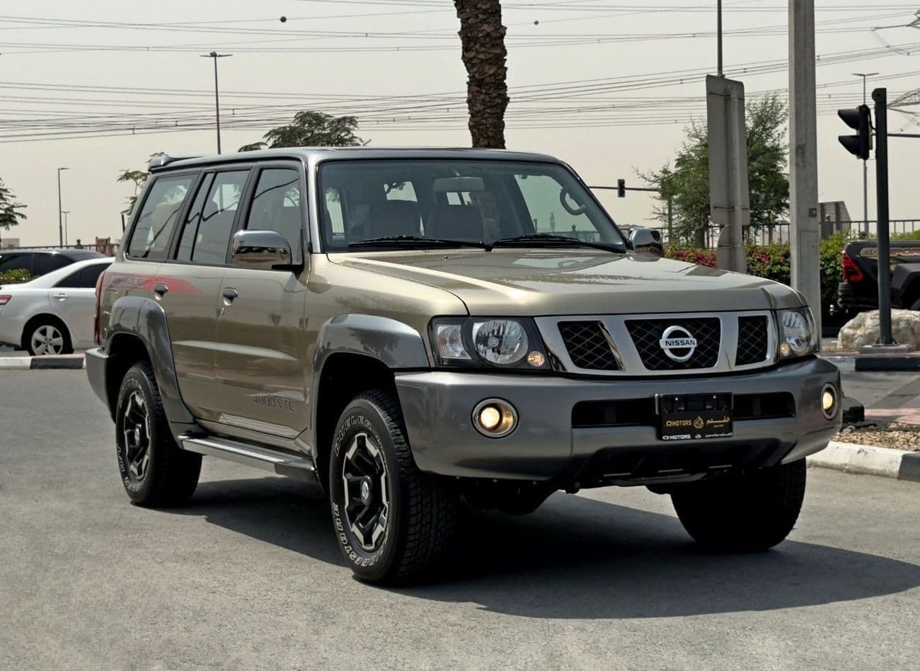 2022 Nissan Patrol SUPER SAFARI thumbnail 3