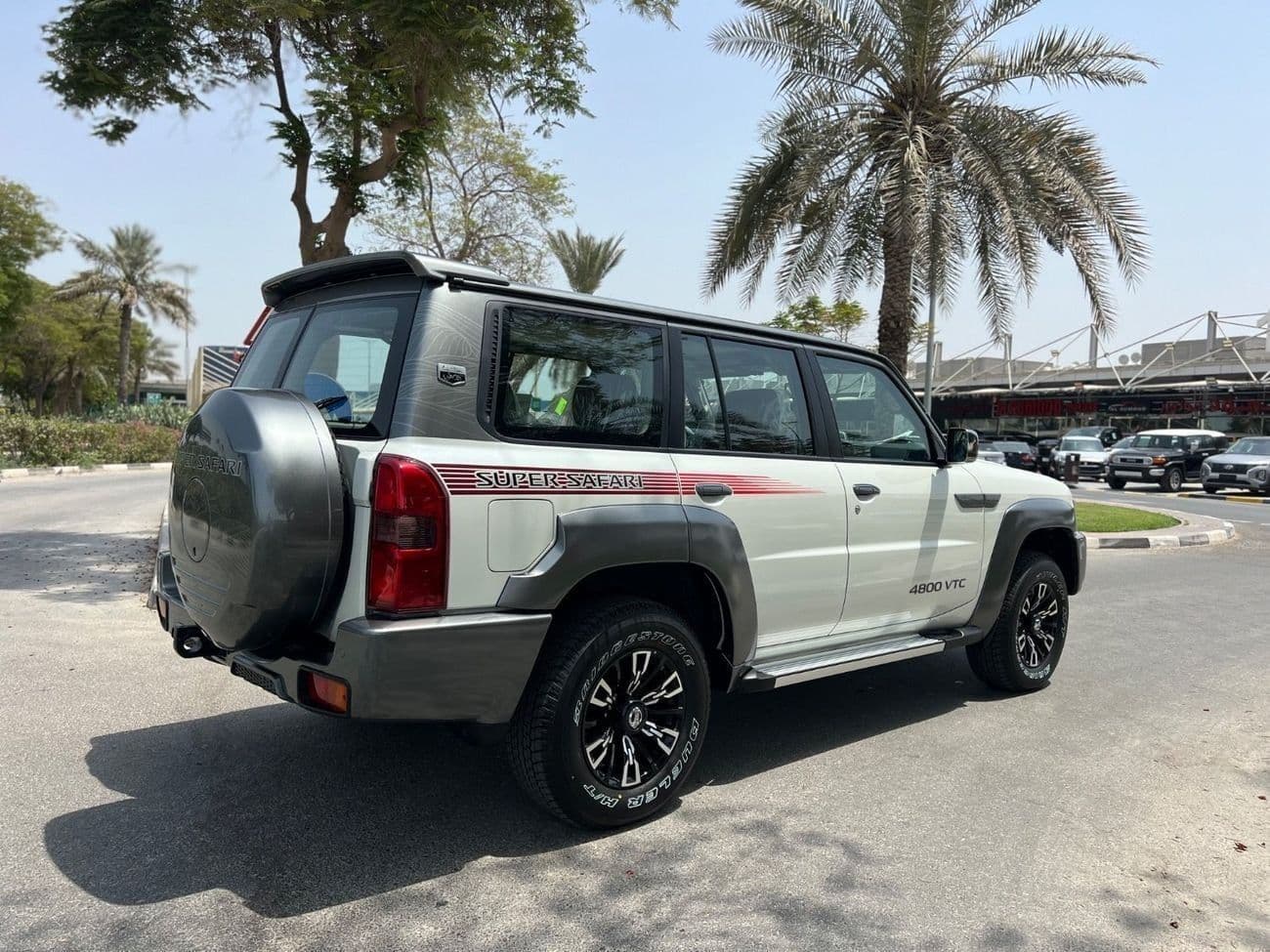 2024 Nissan Patrol SUPER SAFARI thumbnail 8