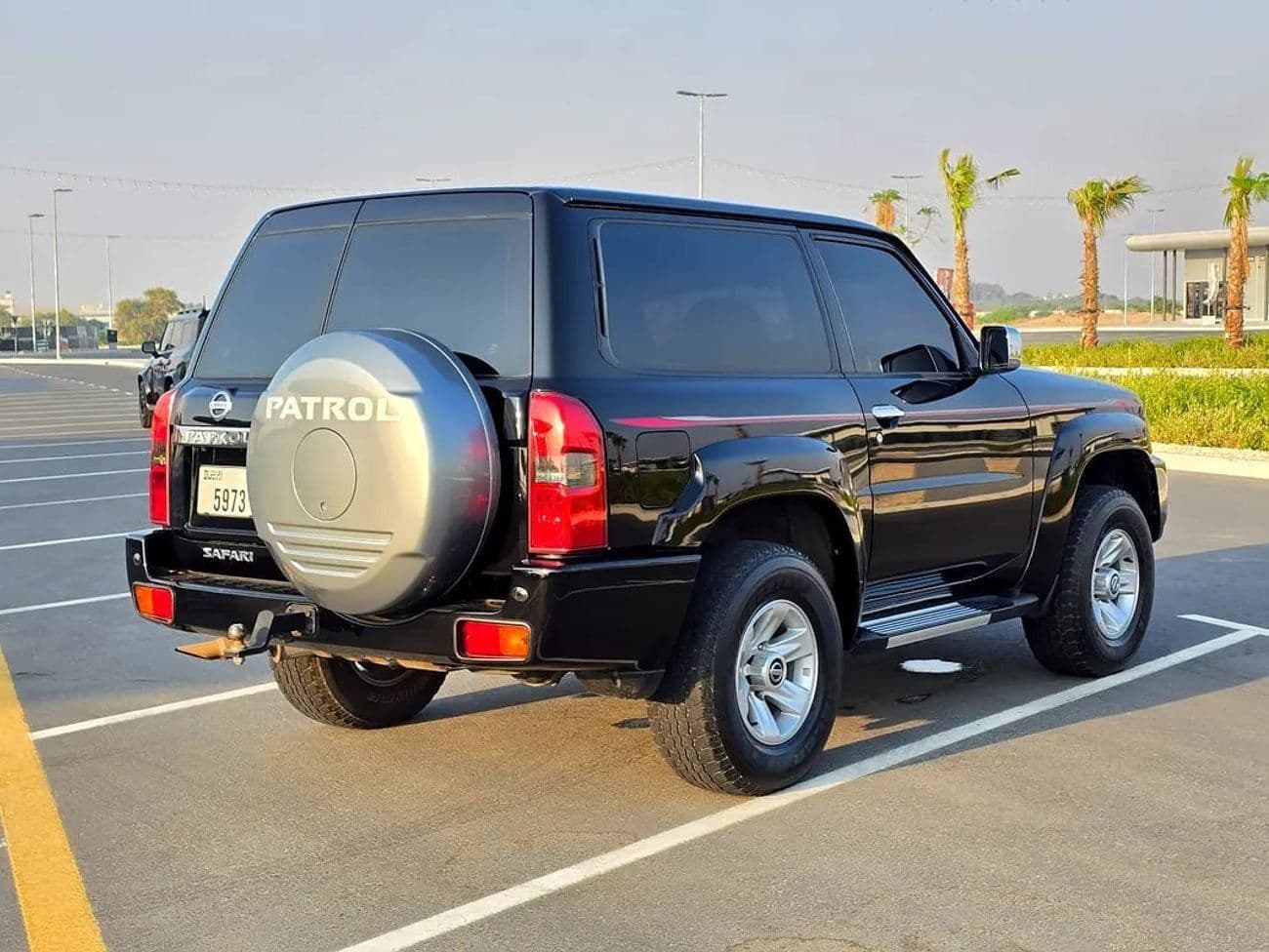2012 Nissan Patrol HT SAFARI thumbnail 5