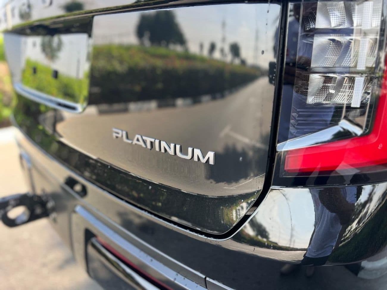 2026 Nissan Patrol SE PLATINUM CITY thumbnail 7
