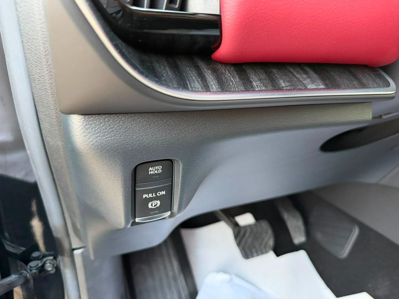 2026 Nissan Patrol LE TITANIUM thumbnail 7