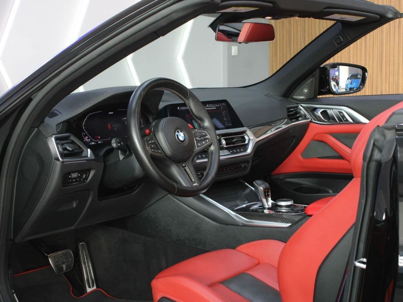 2022 BMW M4 thumbnail 5