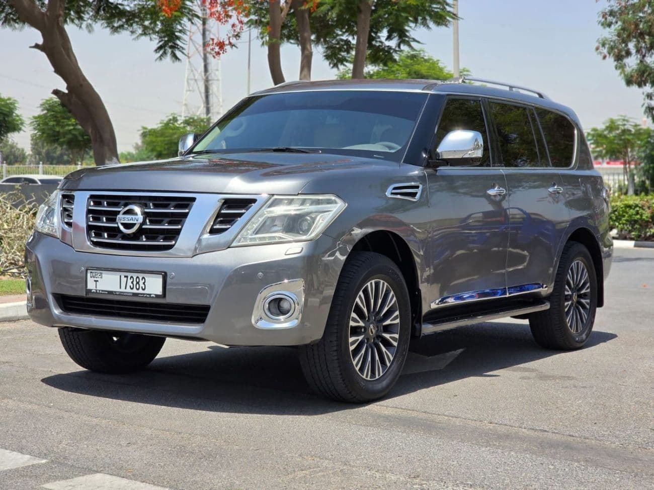 2017 Nissan Patrol SE PLATINUM CITY thumbnail 2