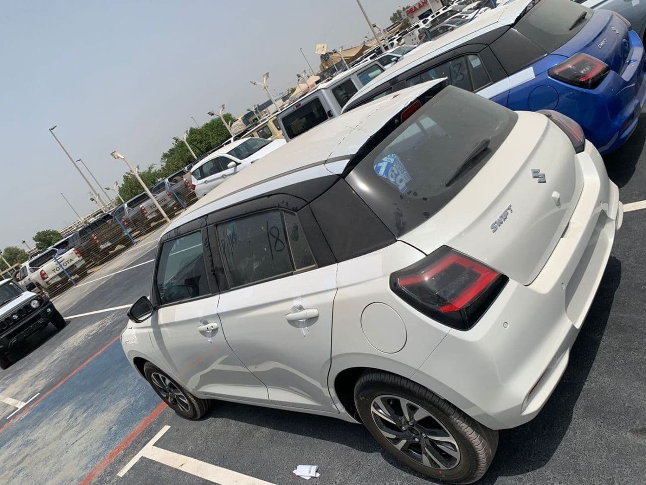 2026 Suzuki Swift GLX thumbnail 4