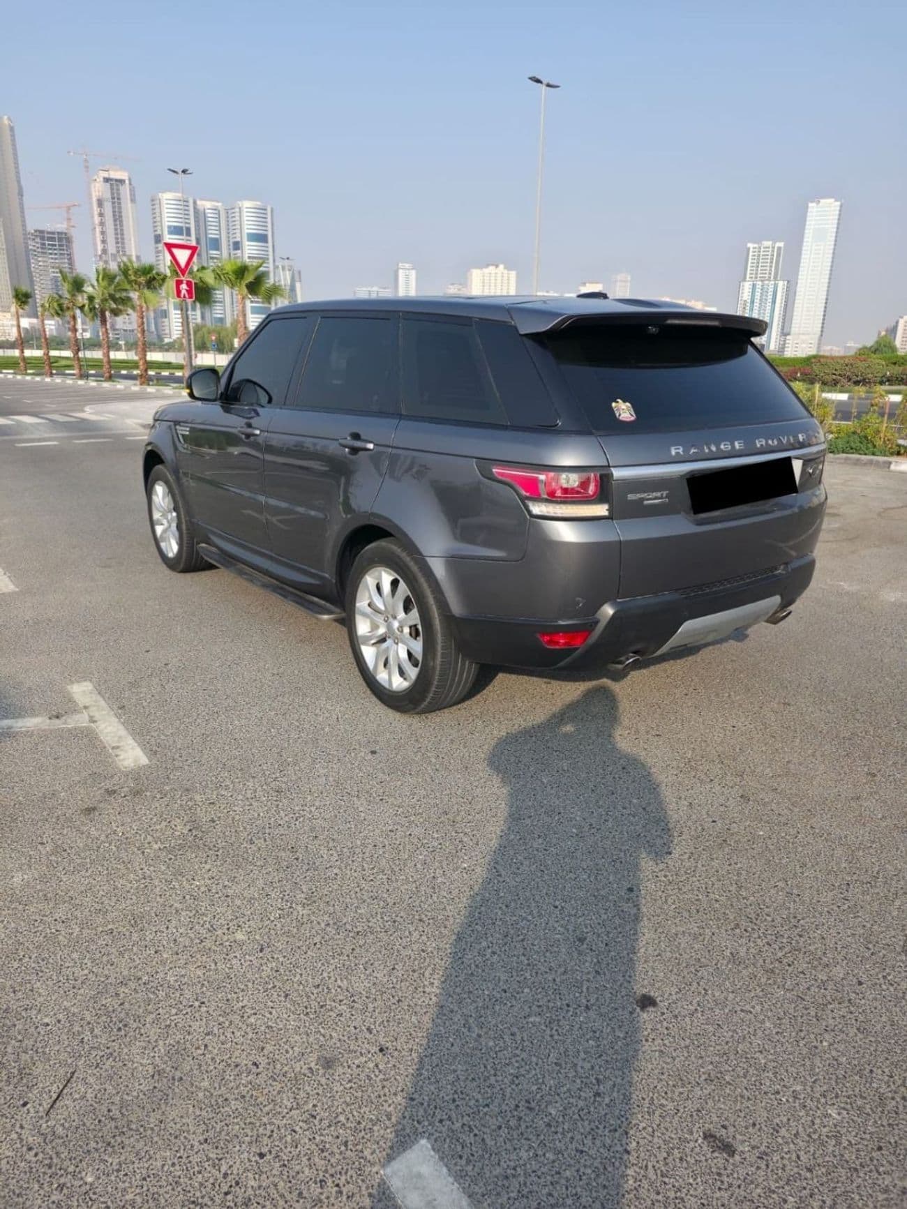 2016 Land Rover Range Rover Sport HSE thumbnail 4