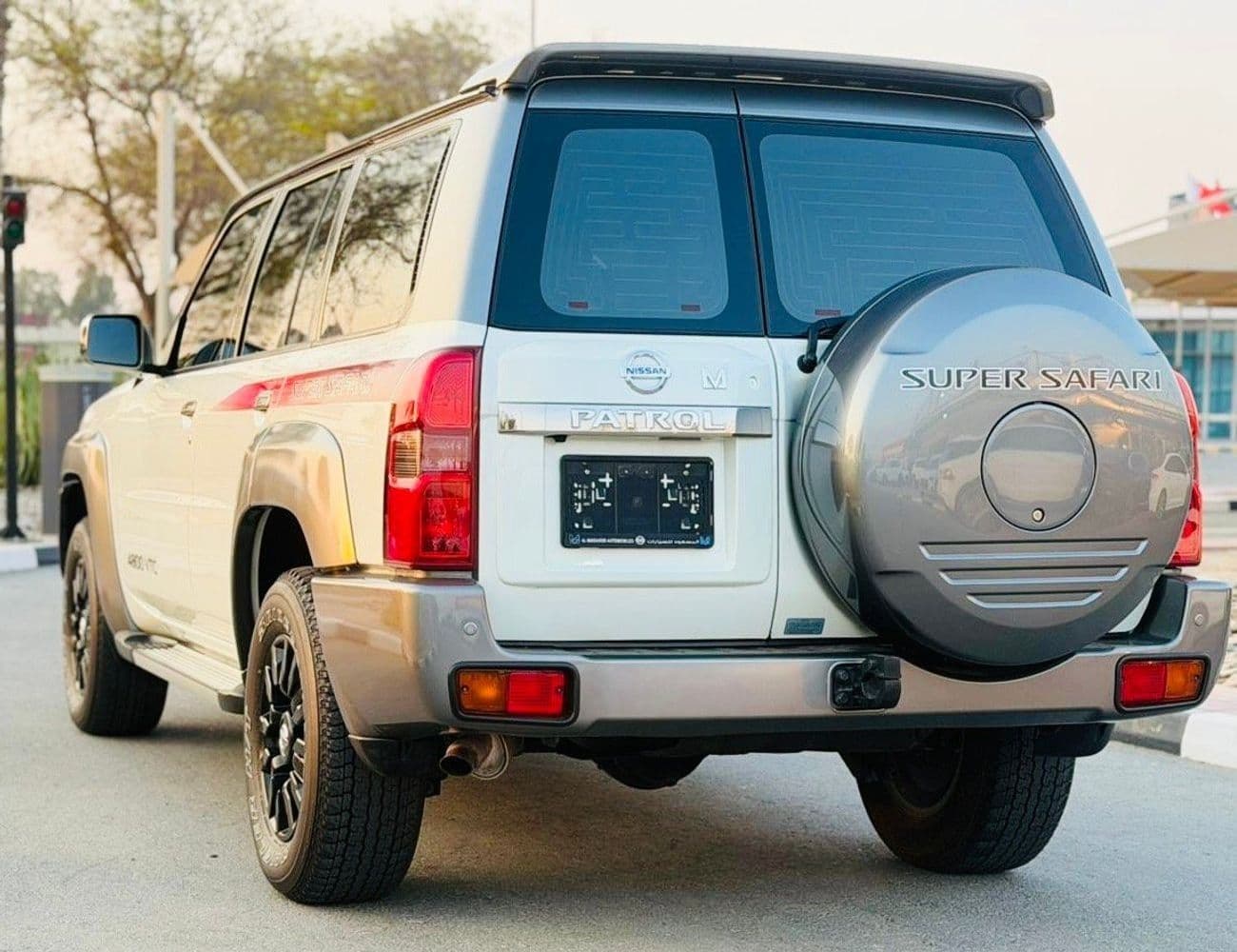 2020 Nissan Patrol SUPER SAFARI thumbnail 6