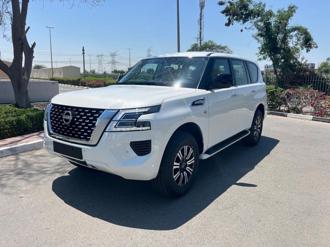 2024 Nissan Patrol LE T2