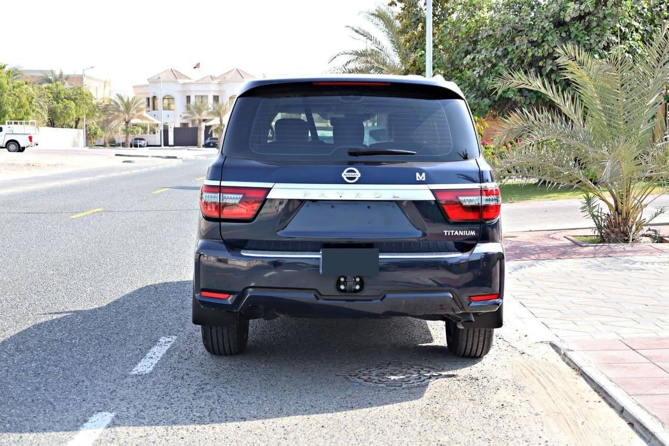 2021 Nissan Patrol SE TITANIUM thumbnail 4