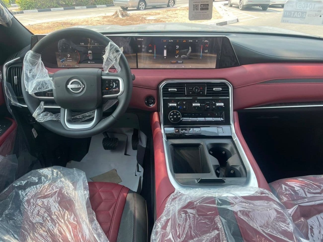 2026 Nissan Patrol LE TITANIUM thumbnail 4