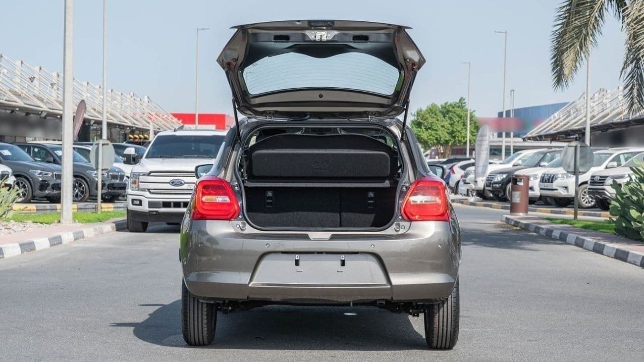 2025 Suzuki Swift GLX thumbnail 6