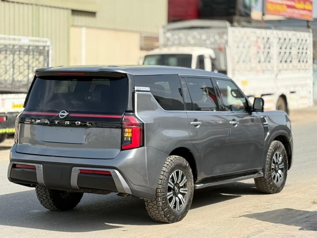 2021 Nissan Patrol thumbnail 6
