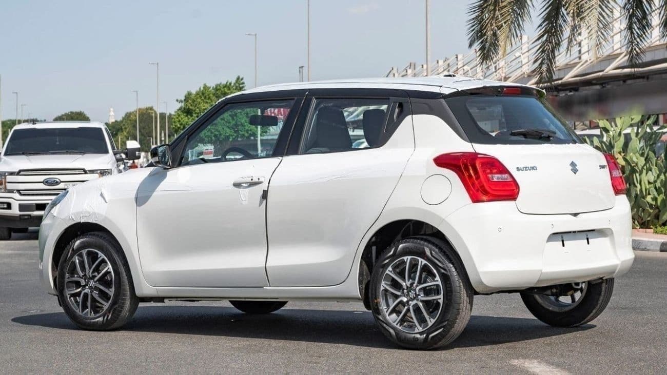 2025 Suzuki Swift GLX thumbnail 2