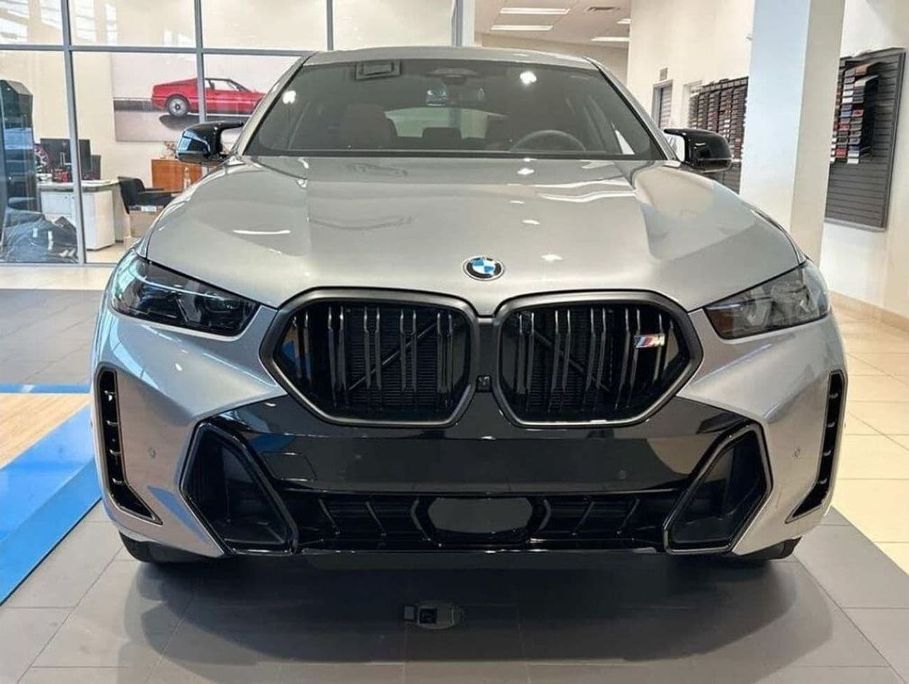 2025 BMW X6 M STANDARD thumbnail 8