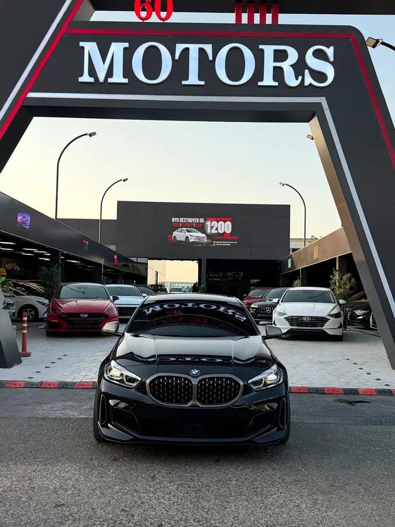 2024 BMW 135i thumbnail 3