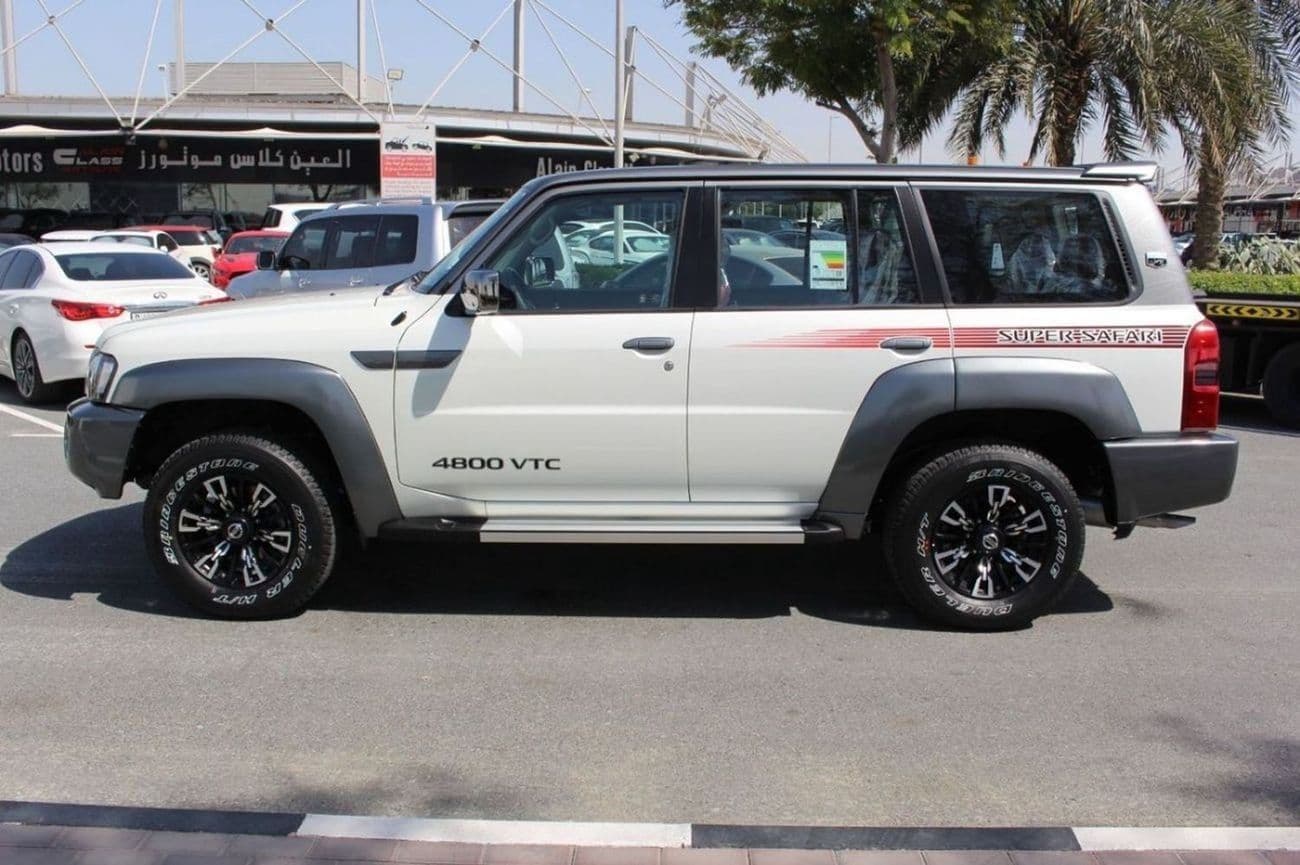 2024 Nissan Patrol SUPER SAFARI thumbnail 4