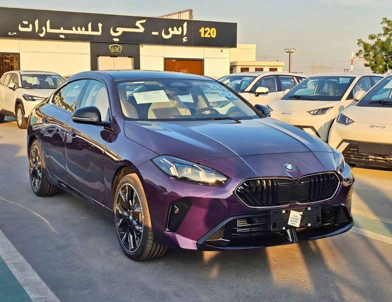 2026 BMW 225i Active Tourer thumbnail 3