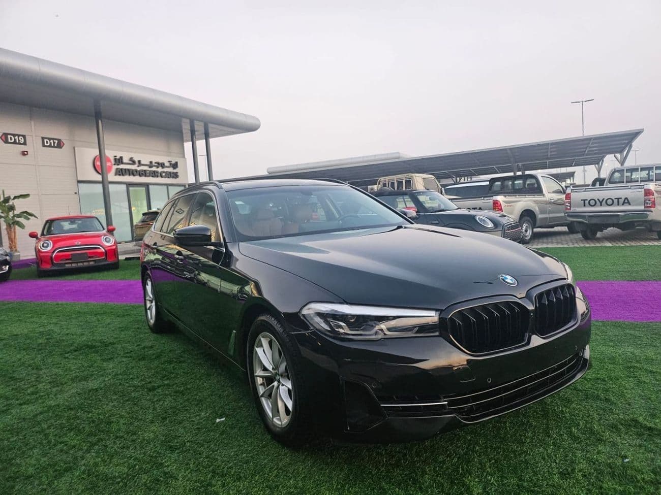 2024 BMW 520i EXCELLENCE thumbnail 6
