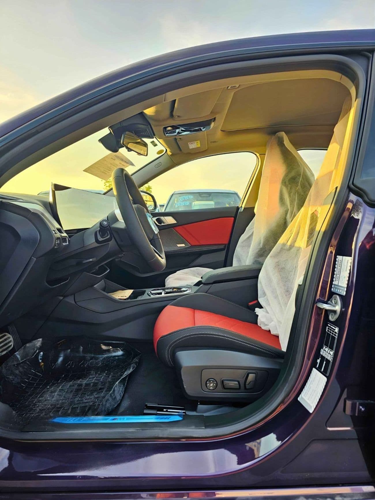 2026 BMW 225i Active Tourer thumbnail 8