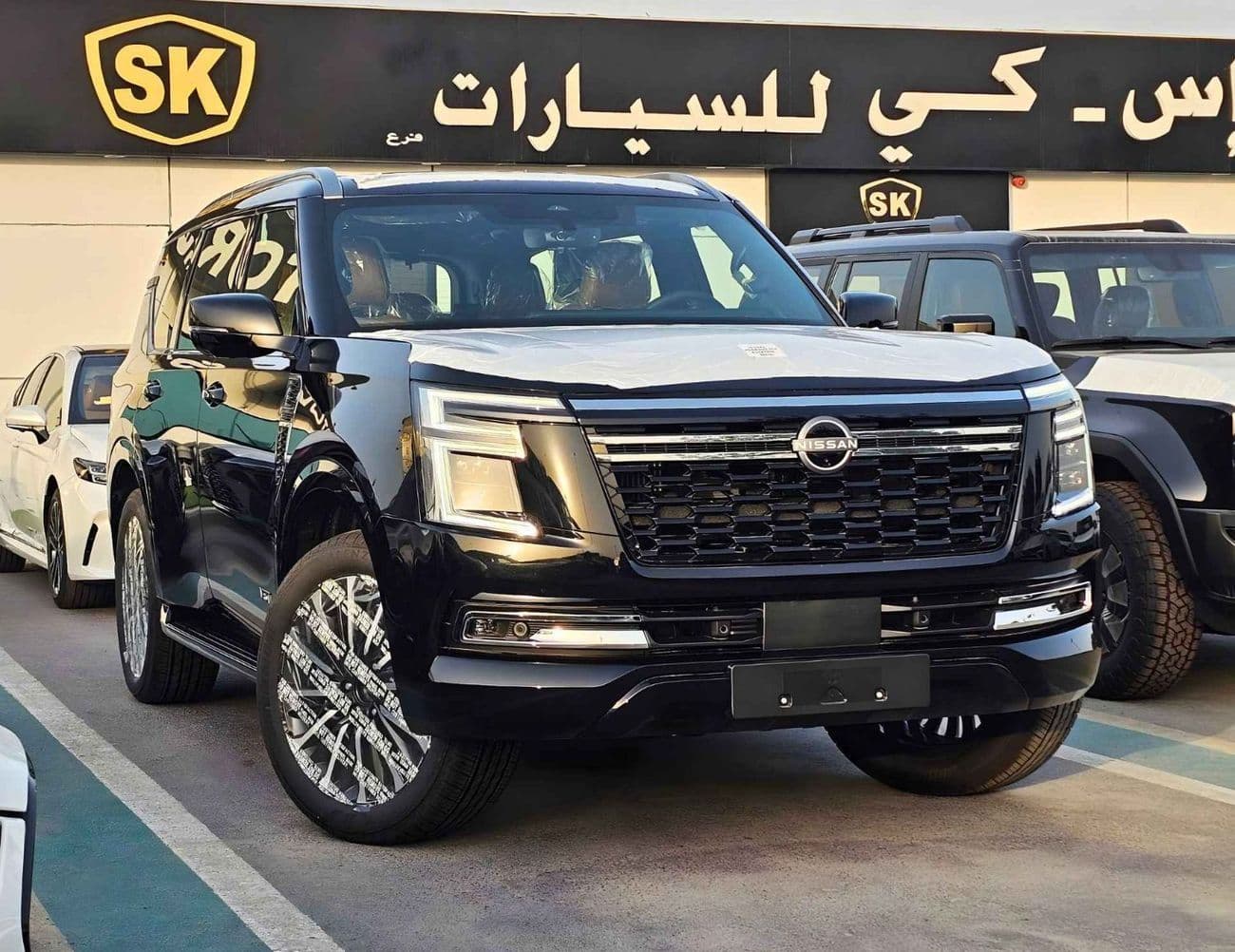 2026 Nissan Patrol LE PLATINUM CITY thumbnail 3