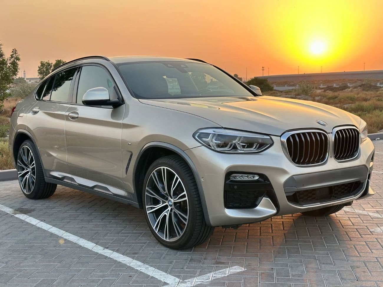 2019 BMW X4 XDRIVE 30i EXCLUSIVE thumbnail 2