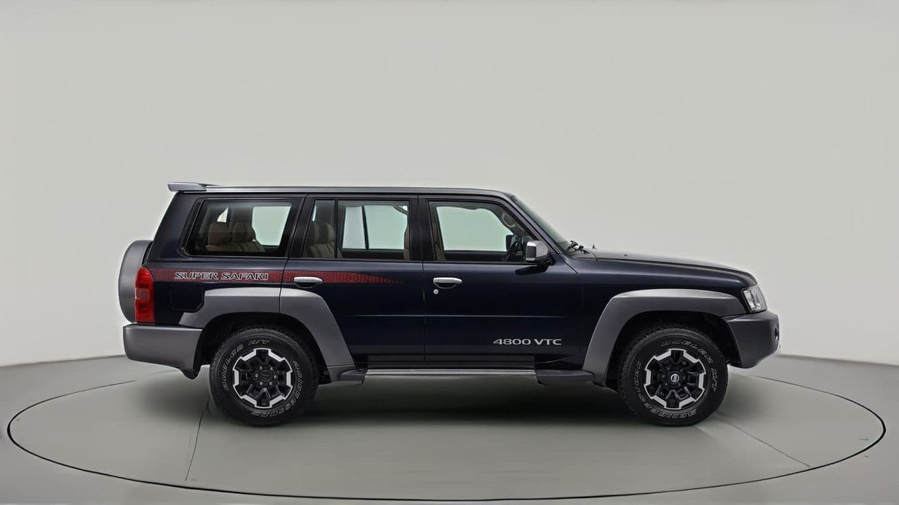 2022 Nissan Patrol SUPER SAFARI thumbnail 3