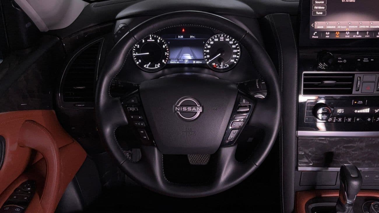 2024 Nissan Patrol SE TITANIUM thumbnail 6