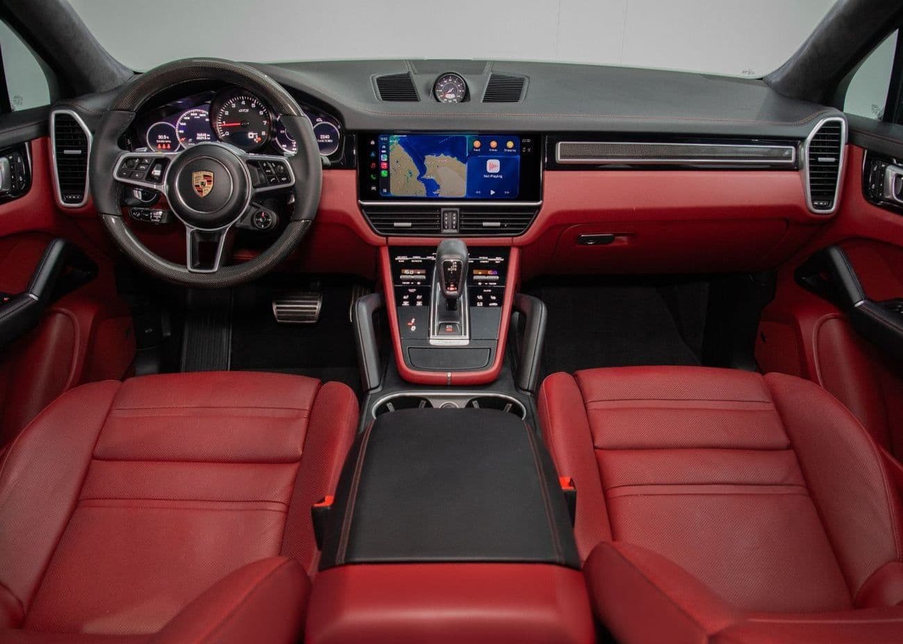 2023 Porsche Cayenne GTS thumbnail 8