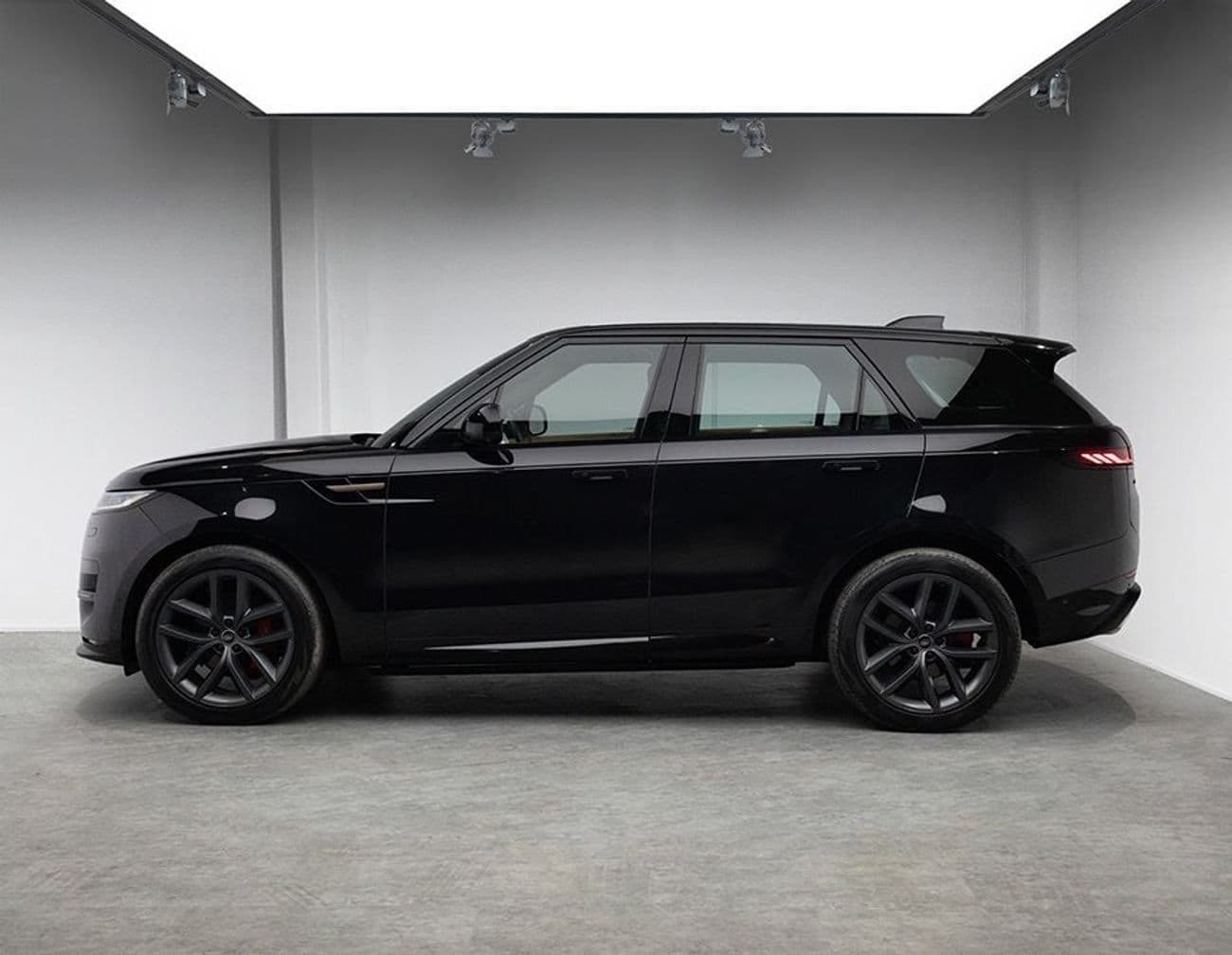 2023 Land Rover Range Rover Sport DYNAMIC HSE P400 thumbnail 2