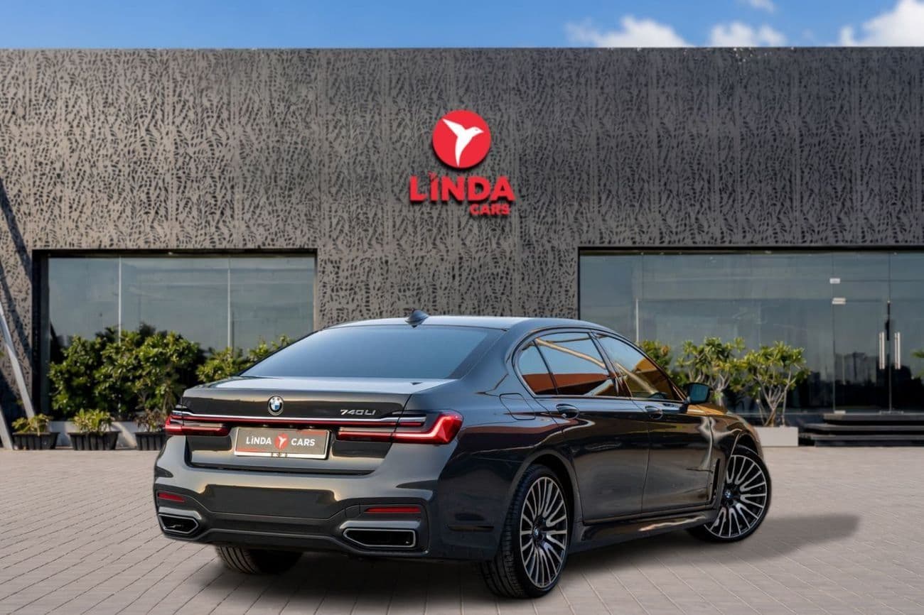2021 BMW 740Li M Sport thumbnail 6