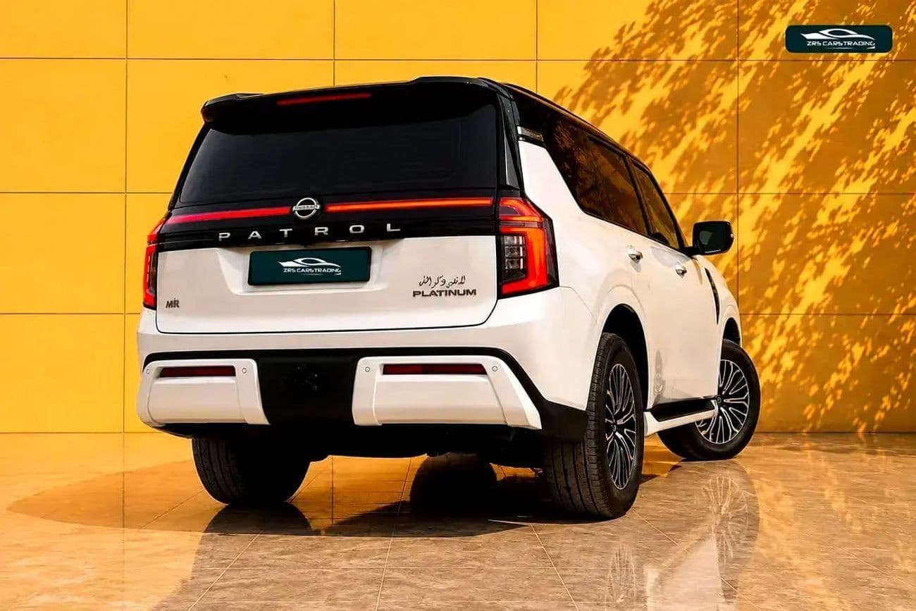2025 Nissan Patrol SE PLATINUM CITY thumbnail 5