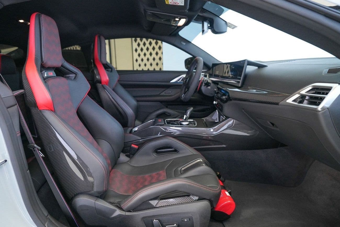 2025 BMW M4 thumbnail 7